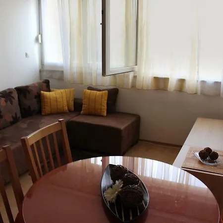 Apartment Sweet