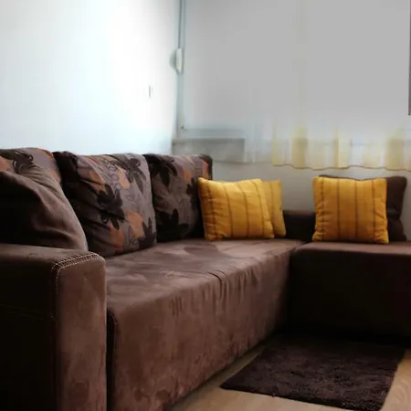 Apartment Sweet *